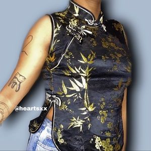 QIPAO SHIRT BLACK AND GOLD CHINESE TRADITION